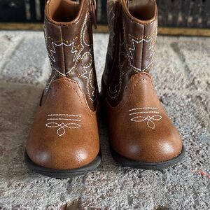 Brown Cowboy Boots with Embroidered Design
